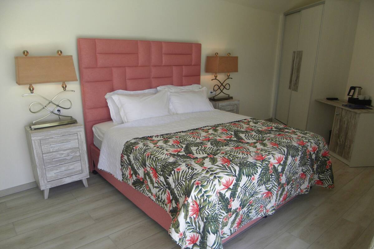 Coffres-forts dans les chambres, décoration personnalisée