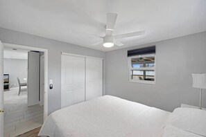 3 soverom, strykejern/-brett, reiseseng for barn og wi-fi (inkludert)