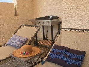 Property grounds - Seafront 3-Room Apartment for 4 with Panoramic Terrace, Private Parking, and Nearby Shops (Port Barcarès)