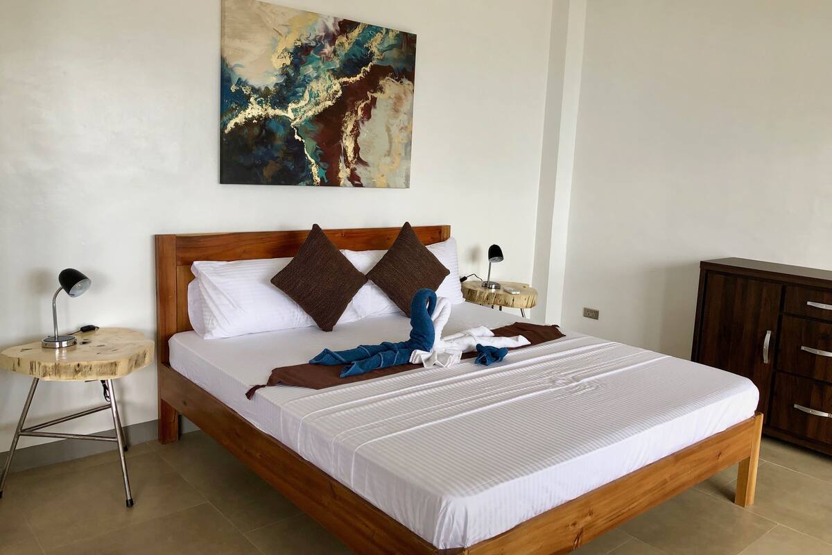 Deluxe suite, uitzicht op zee | Lakens van Egyptisch katoen, luxe beddengoed