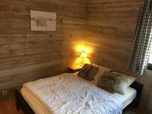 1 makuuhuone, ilmainen Wi-Fi, vuodevaatteet