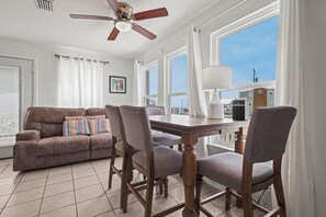 Dining - Awesome 4 Bdrm home just steps from the Gulf. Amazing beach views & easy access (Gulf Shores)