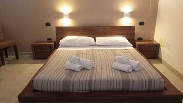 2 chambres, fer et planche Ă repasser, Wi-Fi gratuit, draps fournis