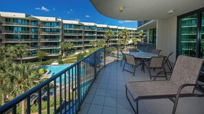 Outdoor dining - 3 Bedroom at Phoenix on the BAY! LAZY RIVER! (Orange Beach)