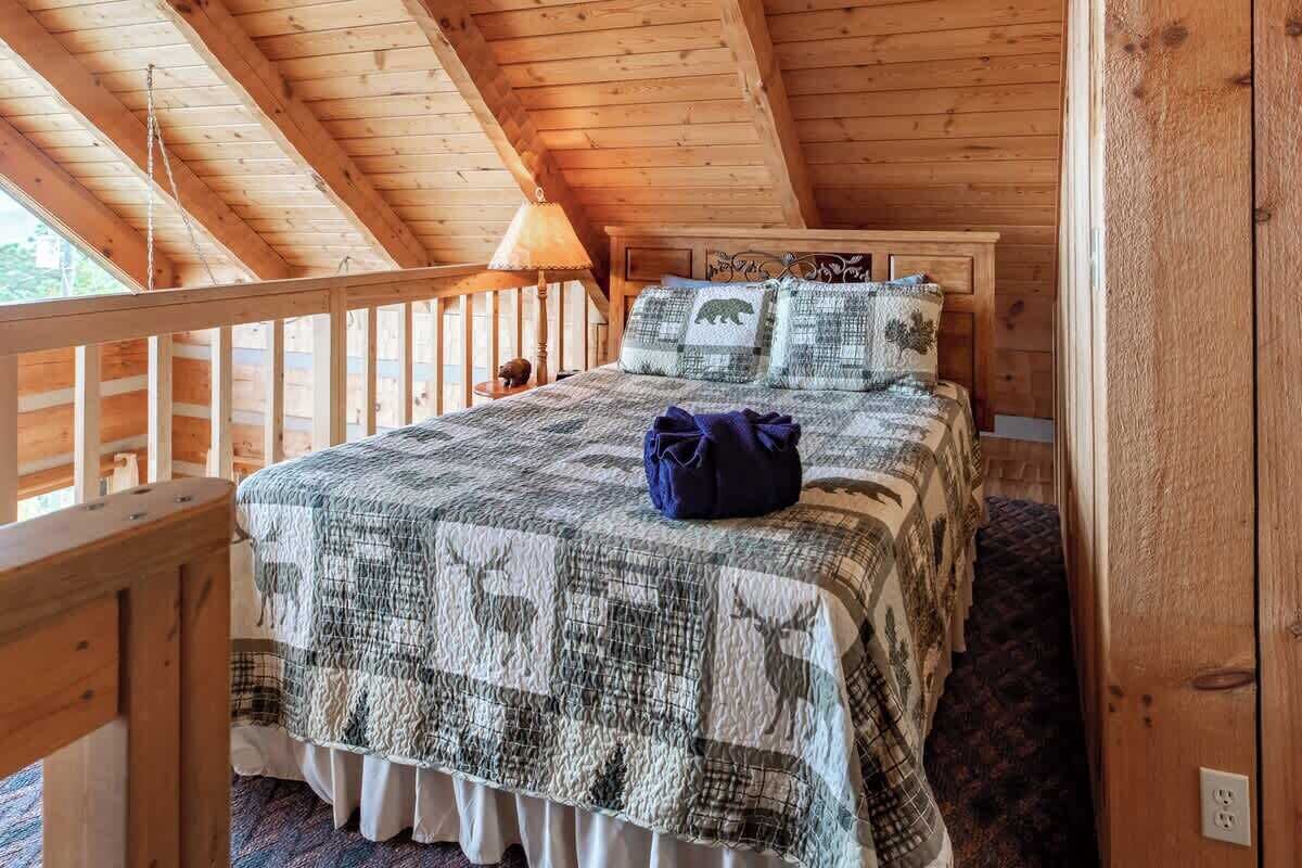 2 bedrooms, iron/ironing board, travel crib, WiFi