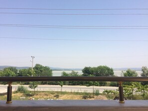 基本公寓, 湖景 | 陽台景觀