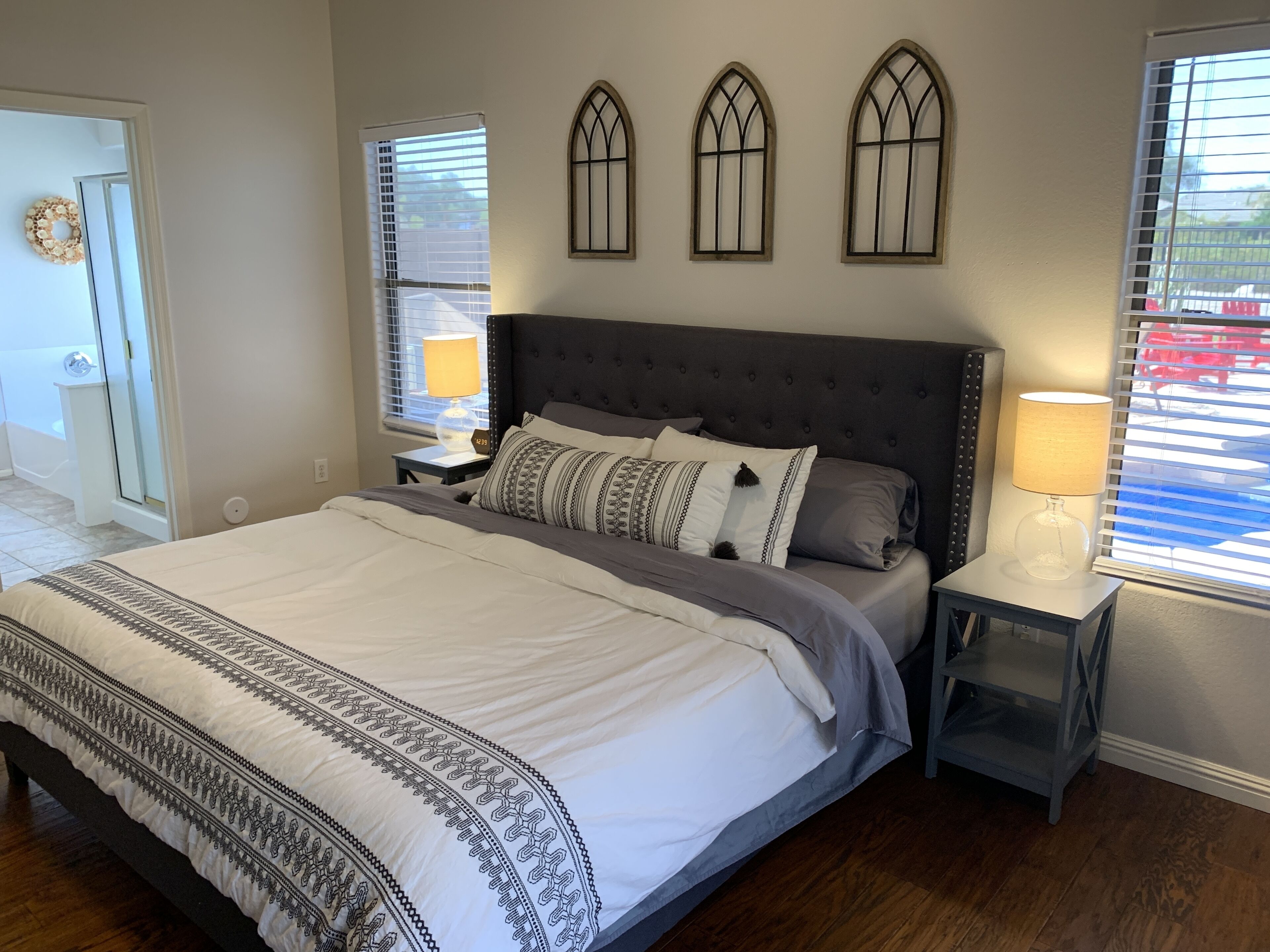 3 bedrooms, iron/ironing board, free WiFi, bed sheets