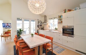 Kühlschrank, Herdplatte, Geschirrspüler