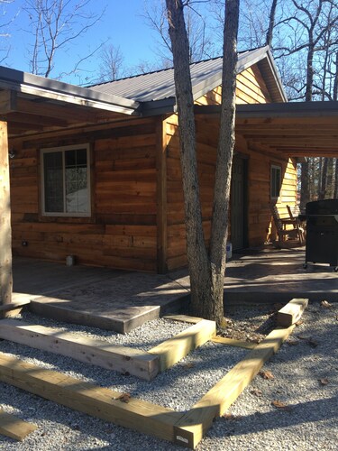 #4 Fall Creek Cabins family friendly 1 mile from Lake Norfork , Mtn. Home Ar.