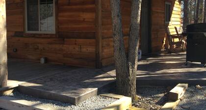 #4 Fall Creek Cabins family friendly 1 mile from Lake Norfork , Mtn. Home Ar.