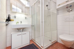 Hair dryer, towels