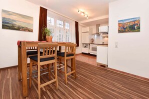 Dining - Astoria Apartment 50sqm - Astoria Apartments (Schruns)