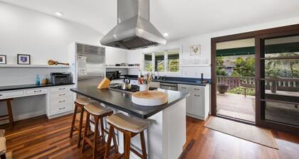 Hale Koaniani - a 3br/2.5ba beach front home in Ha'ena