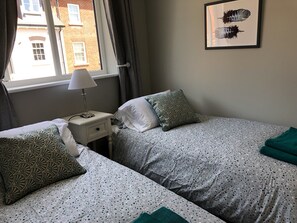 2 bedrooms, iron/ironing board, WiFi, bed sheets