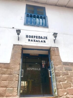 Exterior - Hospedaje Bazalar (Cusco)