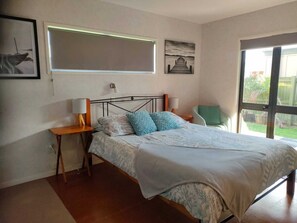 4 Schlafzimmer, Bügeleisen/Bügelbrett, Reisekinderbett, WLAN