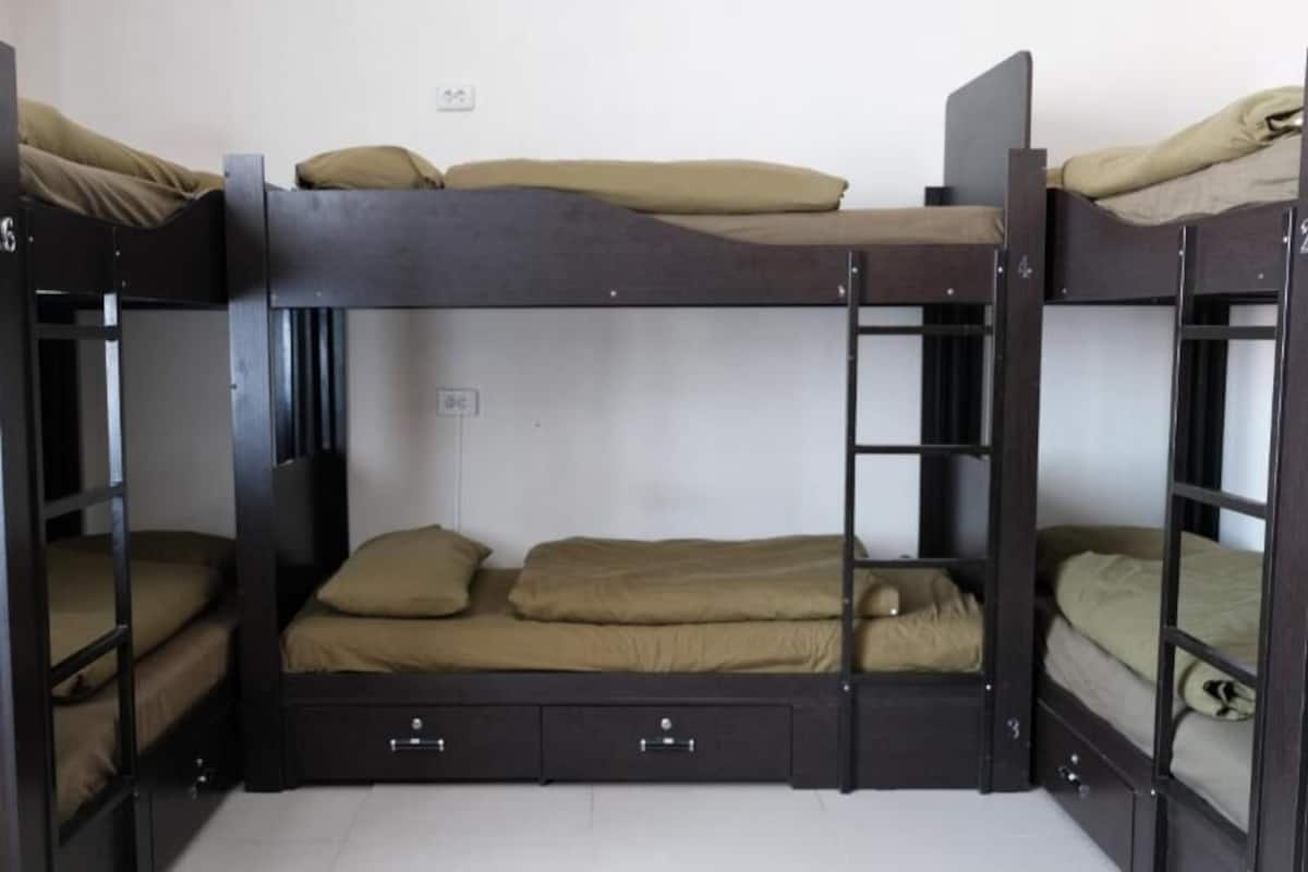 1 bedroom, desk, soundproofing, iron/ironing board