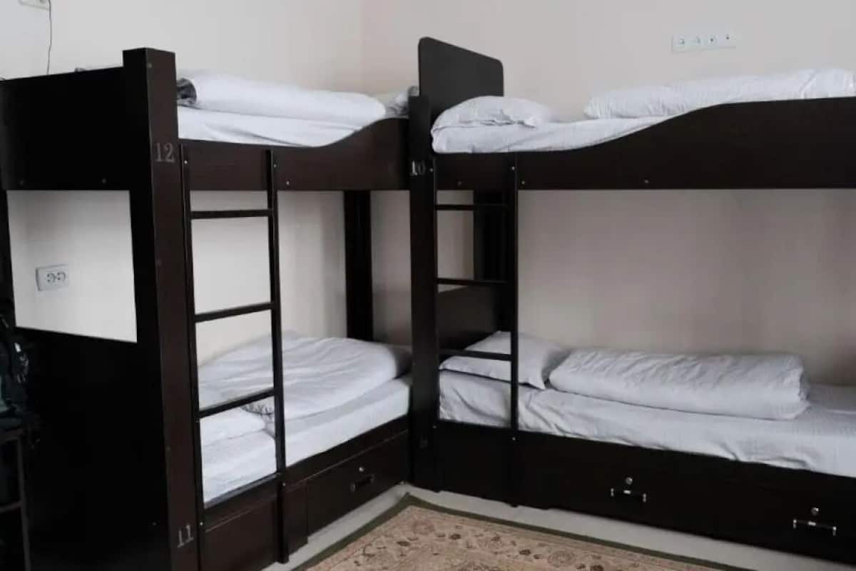 Bed in 8-bed female dorm | 1 bedroom, desk, soundproofing, iron/ironing board