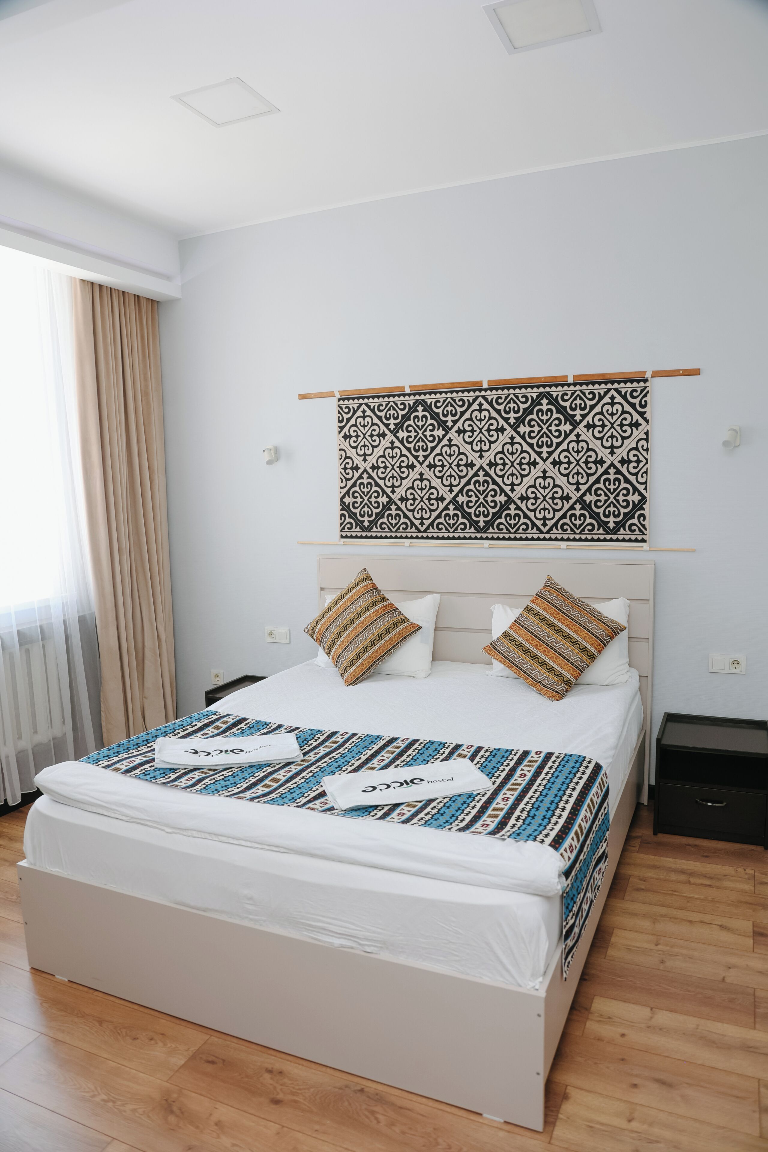 Desk, soundproofing, iron/ironing board, free WiFi