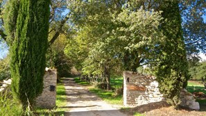 Entrada da propriedade