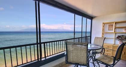 MAUI OCEAN Beach FRONT AMAZING VIEWS Summer Special 275 nightly
