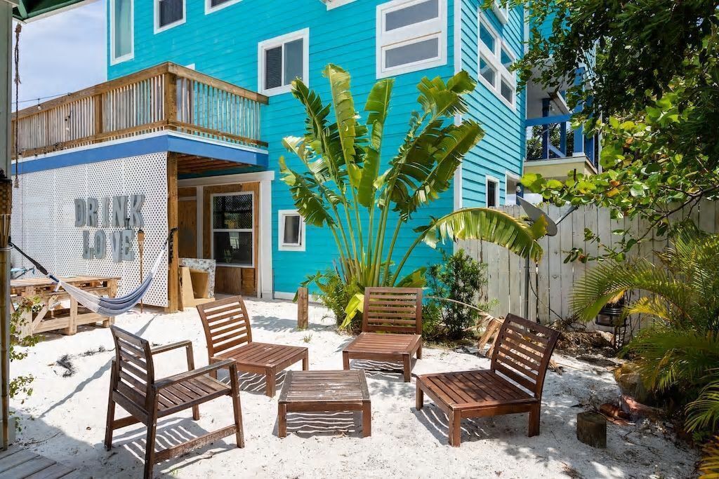 Luxurious Key West style beach chalet