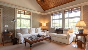 Smart TV, tenis de mesa y estéreo 