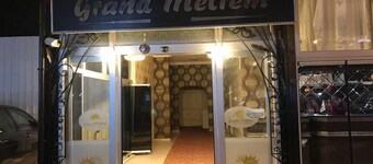 グランド メルテム スイート ホテル