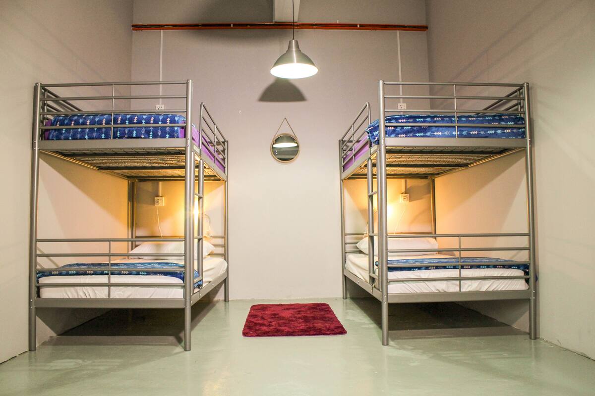 In-room safe, laptop workspace, iron/ironing board, free WiFi