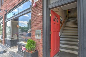 Exterior detail - Charming Historic Condo (Asheville)