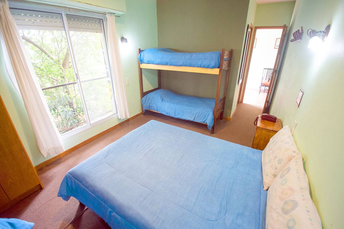 In-room safe, free WiFi, bed sheets