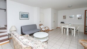 TV - M148 - Marcelli, delightful villa with garden (Marcelli)