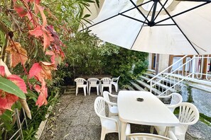 Ristorazione all'aperto