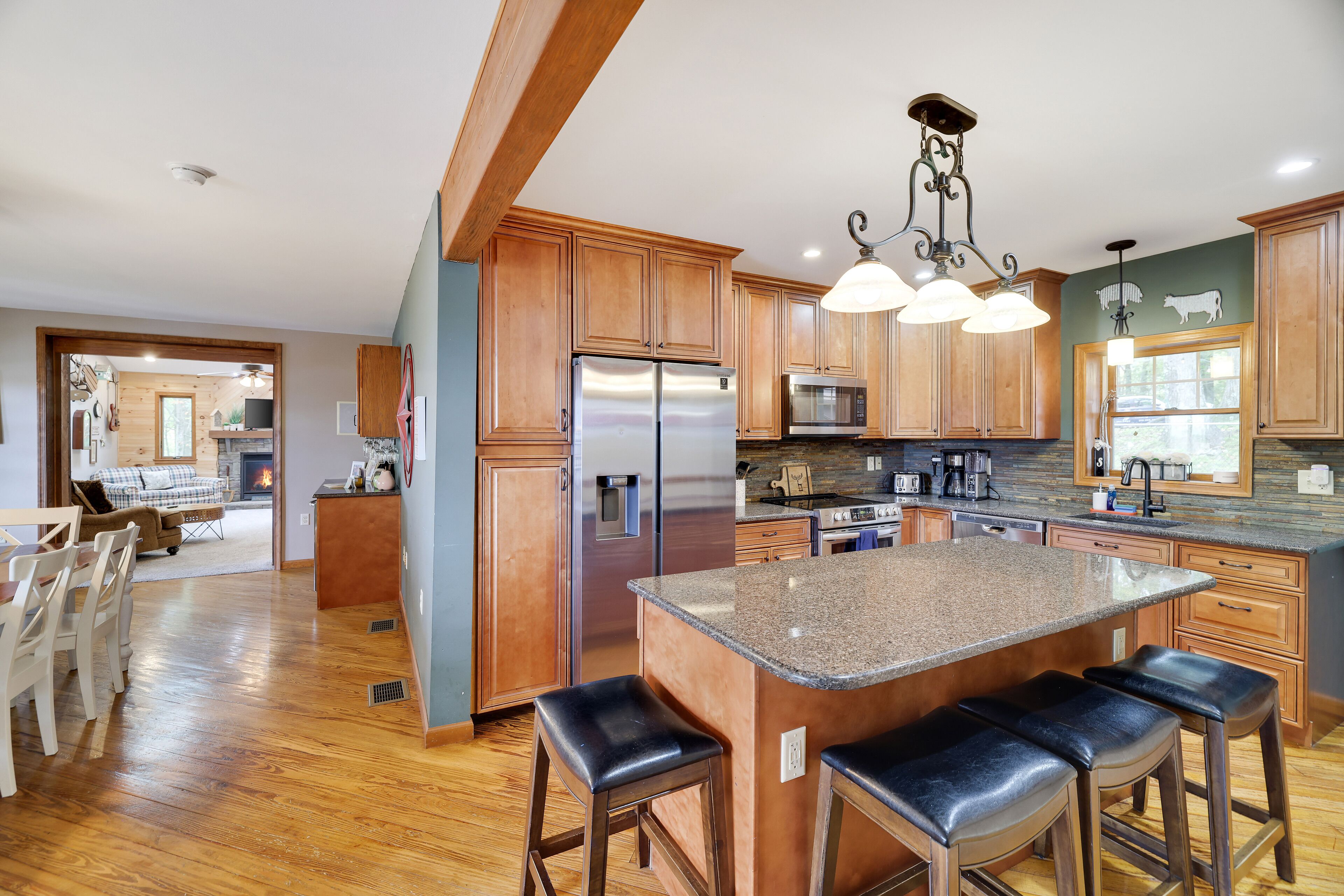 冰箱、微波炉、烤箱、炉灶