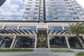 Front of property - Christina's Saigon - Vinhomes Golden River (Ho Chi Minh City)