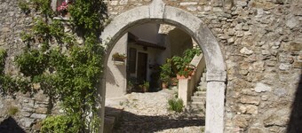 Holiday Home from the 15 century in the historic centre of Muslone