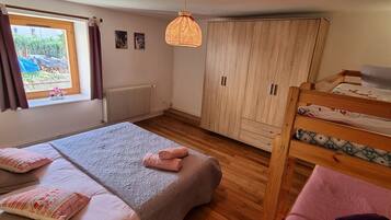 1 chambre, fer et planche Ă repasser, Wi-Fi gratuit