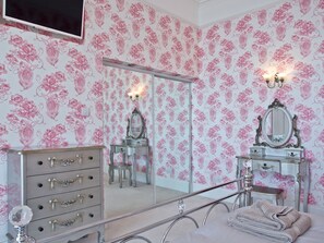 4 habitaciones y wifi gratis 