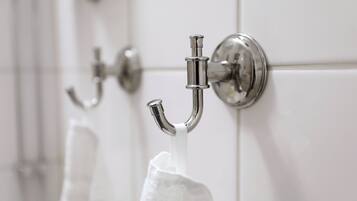 Basic Double Room, Shared Bathroom, Annex Building | Bathroom | Shower, hair dryer, towels, soap