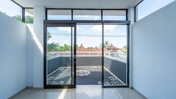 Kamar Double Standar | Teras/patio