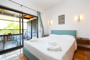 2 camere, ferro/asse da stiro, Wi-Fi gratuito, lenzuola
