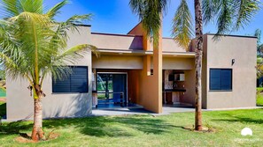 Premium Apartment | Terrace/patio - Grandes Lagos Resorts e Parque Aquático (Santa Clara d'Oeste)