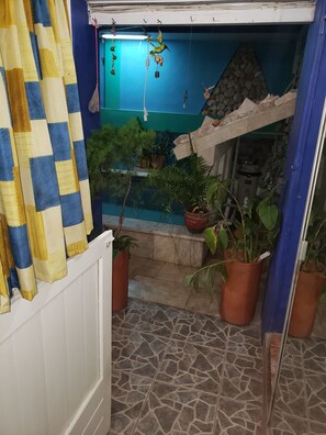 Basic Room, 1 Queen Bed | Free WiFi, bed sheets - A1 Apartments Aruba (Oranjestad)
