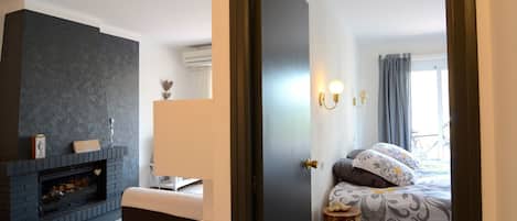 2 bedrooms, iron/ironing board, bed sheets