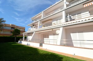 Exterior - MIGJORN MUNTANYA (Estartit)