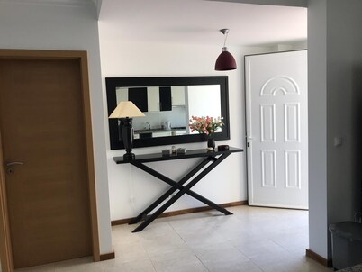 Villa Dragoeiro: near the beach (Henrique beach)