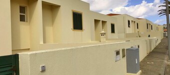 ヴィラドラゴンツリー：ビーチの近く（ヘンリケビーチ）