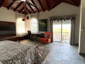 1 bedroom, desk, iron/ironing board, free WiFi - DragonFly Studio, a charming place dedicated to relaxation (The Valley)