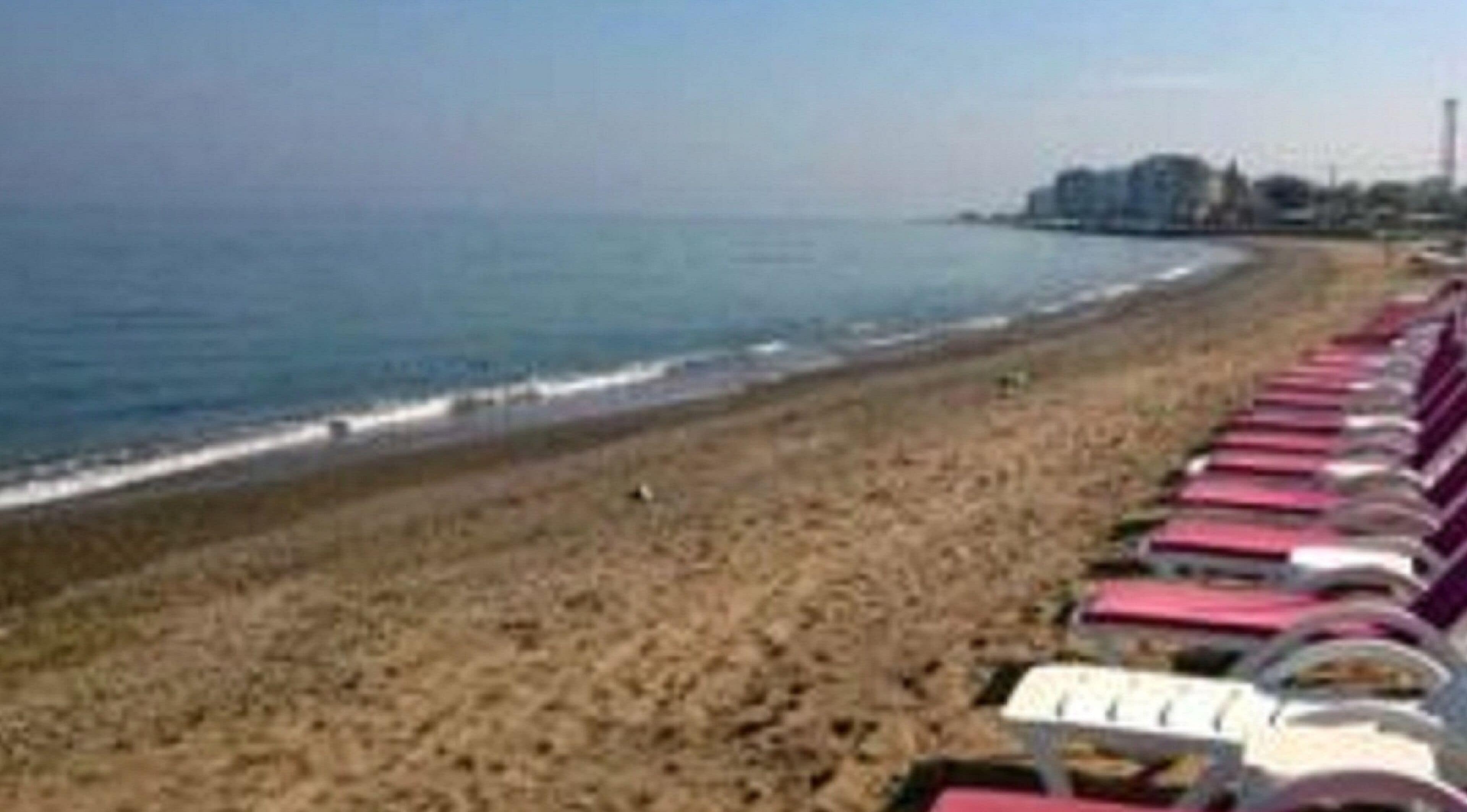 Una playa cerca, traslado desde/hacia la playa gratis