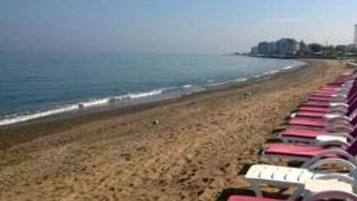 Una playa cerca, traslado desde/hacia la playa gratis